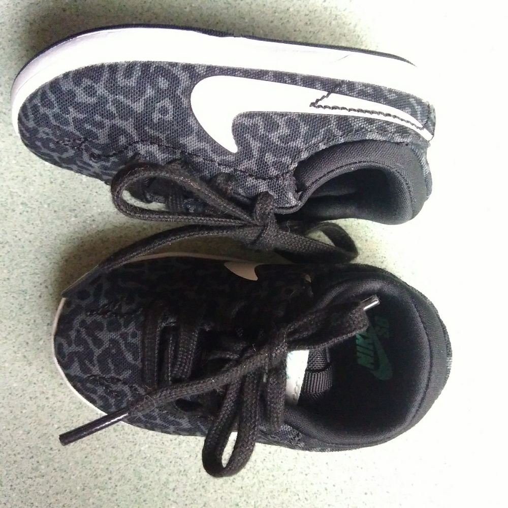 Nike SB Koston Animal Print Shoes